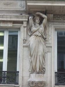 Les caryatides de Charles-Auguste Lebourg 