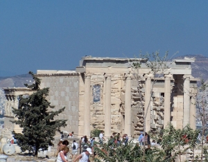 Erechteion et ses Caryatides